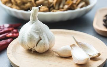 Alho: faça deste poderoso antibiótico natural um grande aliado
