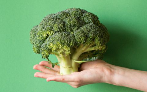 Brócolos, um dos vegetais mais ricos em nutrientes que vai querer ter no prato