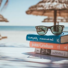 8 livros para ler nas férias (vai devorá-los num dia)