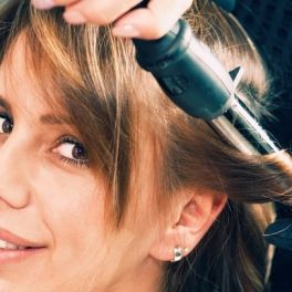 5 razões que explicam porque não consegue ter um cabelo com caracóis