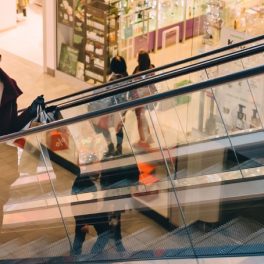 Manual de sobrevivência para fazer compras (boas e seguras) na Black Friday