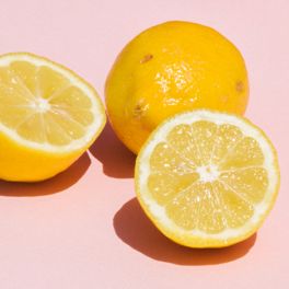 Limão: o fruto antioxidante que ajuda na prevenção do cancro