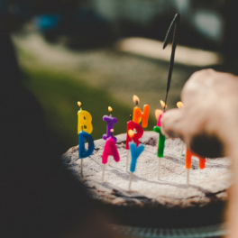 Receita de bolo de aniversário super versátil