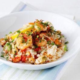 Este risotto de frutos do mar é para quem adora sabores frescos