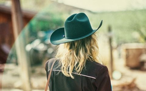 As 9 peças essenciais para aderir à tendência western