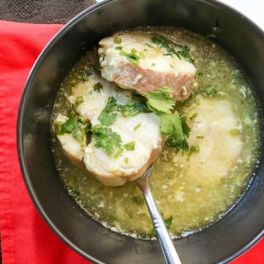 Sopa de cação: delicie-se com este clássico em versão paleo