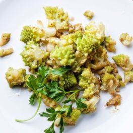 Couve-romanesca assada, uma receita para miúdos e graúdos