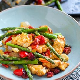Peitos de frango paleo rápidos e saborosos