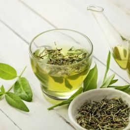 Chá verde: um poderoso remédio natural (até para a pele)