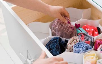 Como organizar (e manter organizada) a gaveta da roupa interior