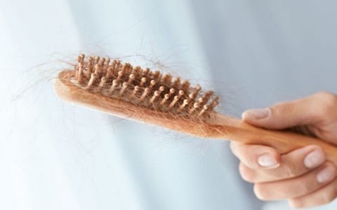 Alopécia. Como saber se estamos a perder cabelo a mais?