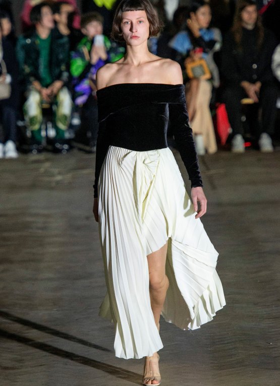 A.W.A.K.E. Mode desfile outono/inverno 2019 saias longas