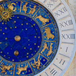 Crónica: Astrologia, a poesia esquecida