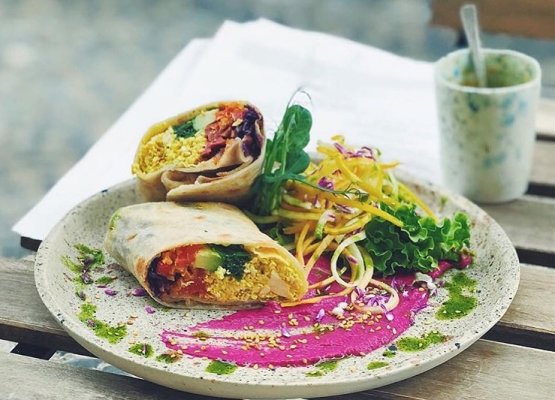 wrap de vegetais restaurantes vegan em lisboa