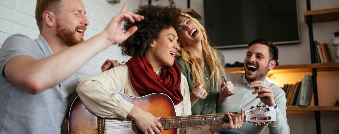 Segundo novo estudo, cantar em grupo reduz o stresse e melhora a nossa disposição