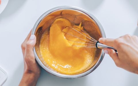 Aprenda a fazer creme de ovo de forma fácil, rápida e deliciosa