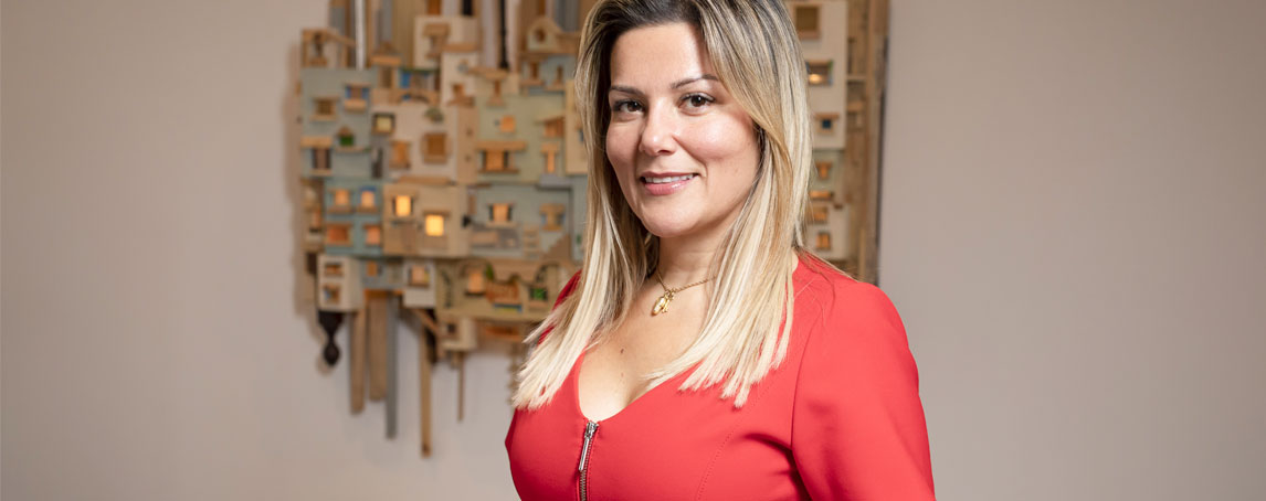 #PowerWorkGirls. Izabel de Paula, a body shaper nº1 em Portugal