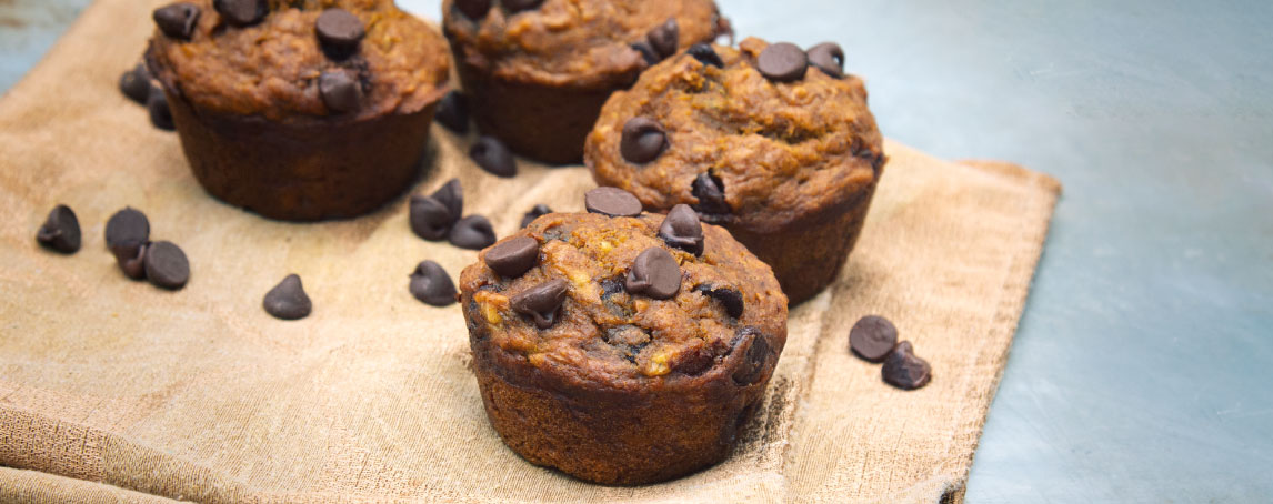 Estes muffins de banana são saudáveis e ficam prontos em 30 minutos