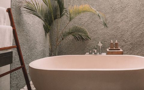 24 casas de banho modernas para se inspirar se está a pensar renovar a sua