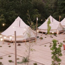 14 glampings para dormir no meio da Natureza sem prescindir do luxo