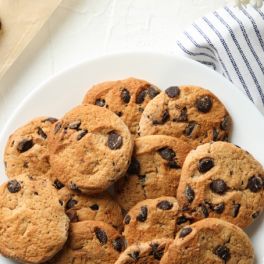 Bolachas com pepitas de chocolate: o snack perfeito para os miúdos