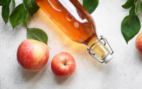 5 benefícios do vinagre de maçã