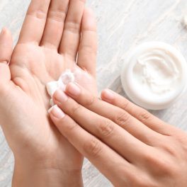 Creme de mãos: o segredo para uma pele macia e hidratada