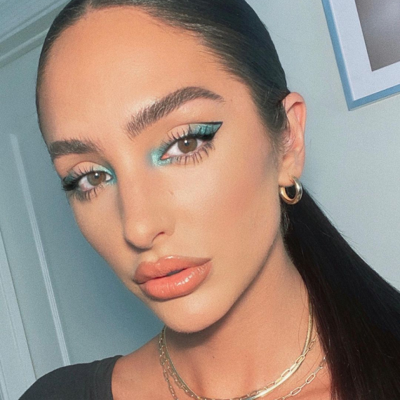 @ash_kholm