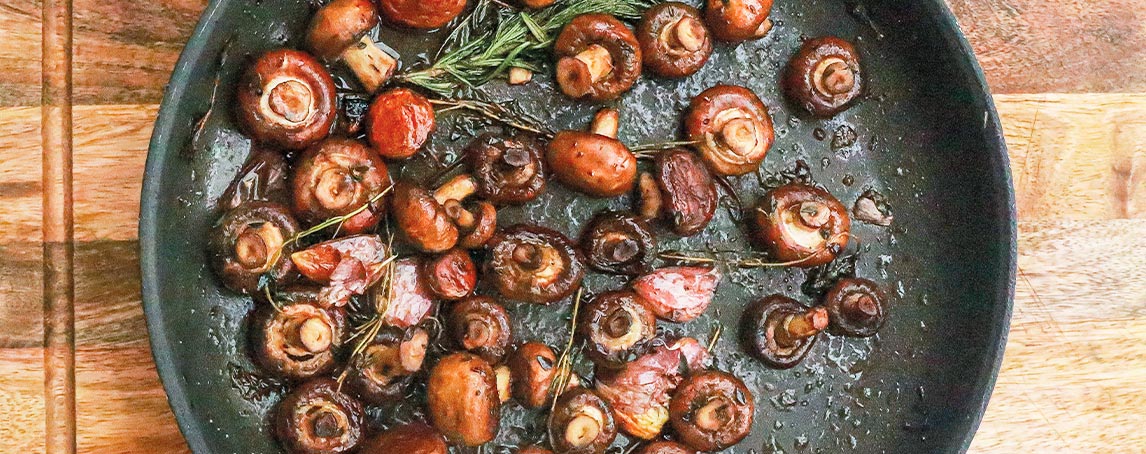 Pica-pau de cogumelos e vinho do Porto: um petisco invulgar, mas delicioso