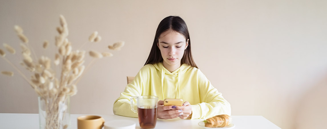 Como acabar de uma vez por todas com o telemóvel à mesa