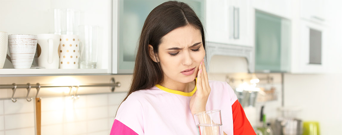 Comer gelados sem dor? Tudo o que deve saber sobre sensibilidade dentária