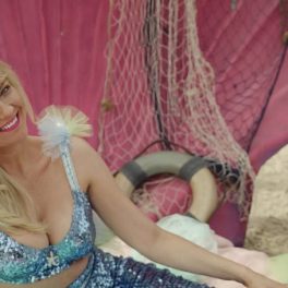 On Becoming a God in Central Florida: a odisseia de uma antiga rainha de concursos de beleza em busca do sonho americano