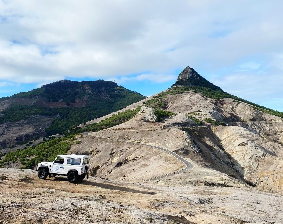 brave landers porto santo tour