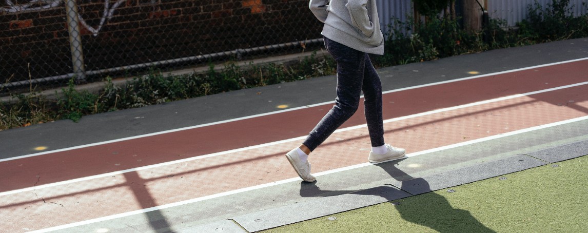 Apenas 10 minutos de caminhada por dia podem dar-lhe mais anos de vida