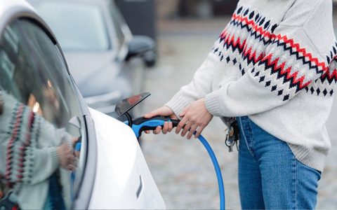 Há vantagens em comprar um veículo elétrico. Conheça 6