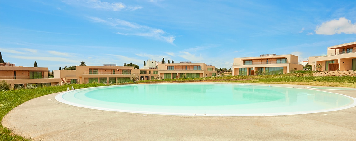 Férias mais sustentáveis? Conheça estes hotéis nos Açores e Algarve