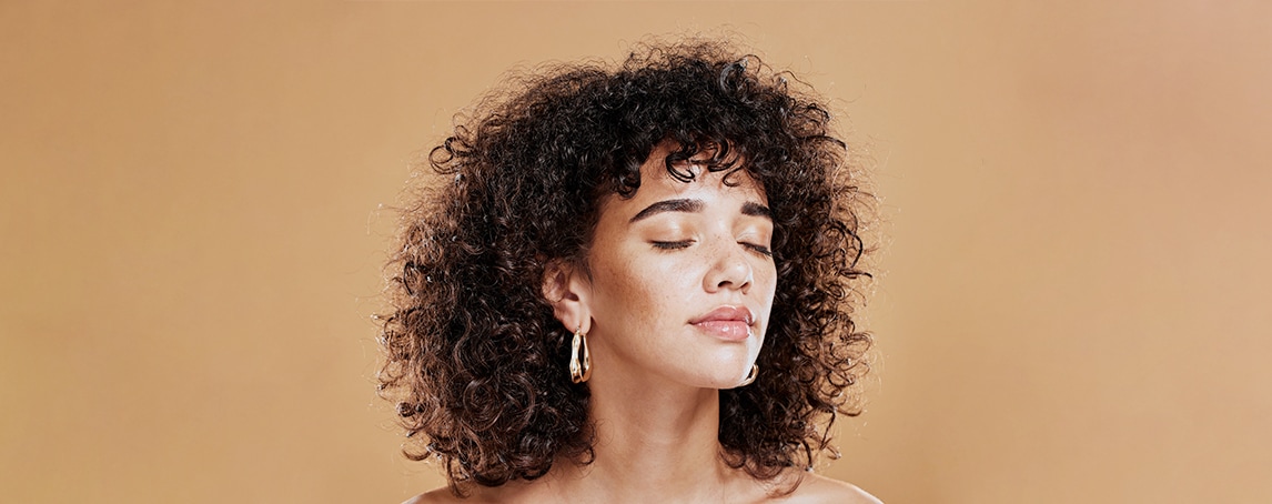 Tem manchas no rosto? Temos uma gama para lhe oferecer e uma experiência que não vai querer perder!