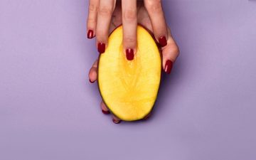 É normal preferir a masturbação ao sexo? Falámos com uma sexóloga para perceber