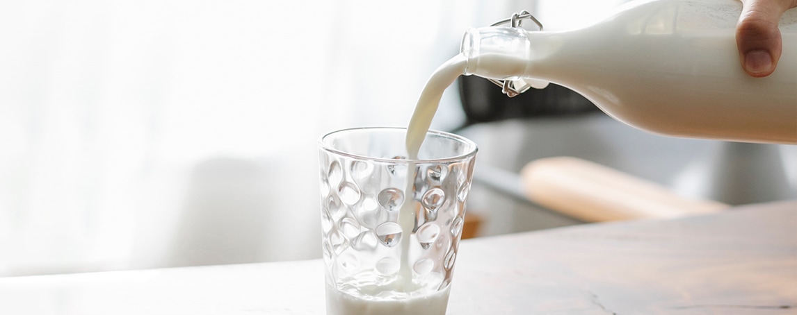 Mitos associados ao consumo de leite, um alimento simples e tão complexo