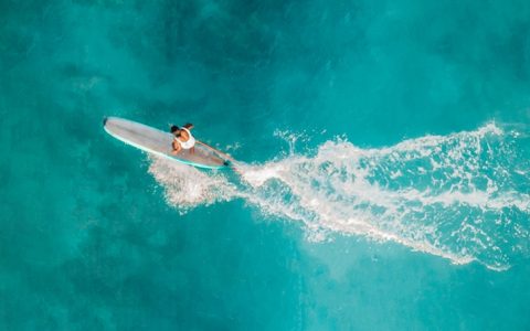 4 desportos aquáticos que vai querer experimentar este verão