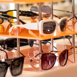 Abrace o verão com os modelos mais trendy de óculos de sol. Descubra-os!