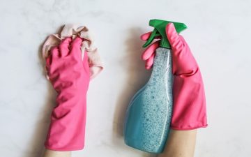 Como fazer os seus próprios produtos de limpeza sustentáveis