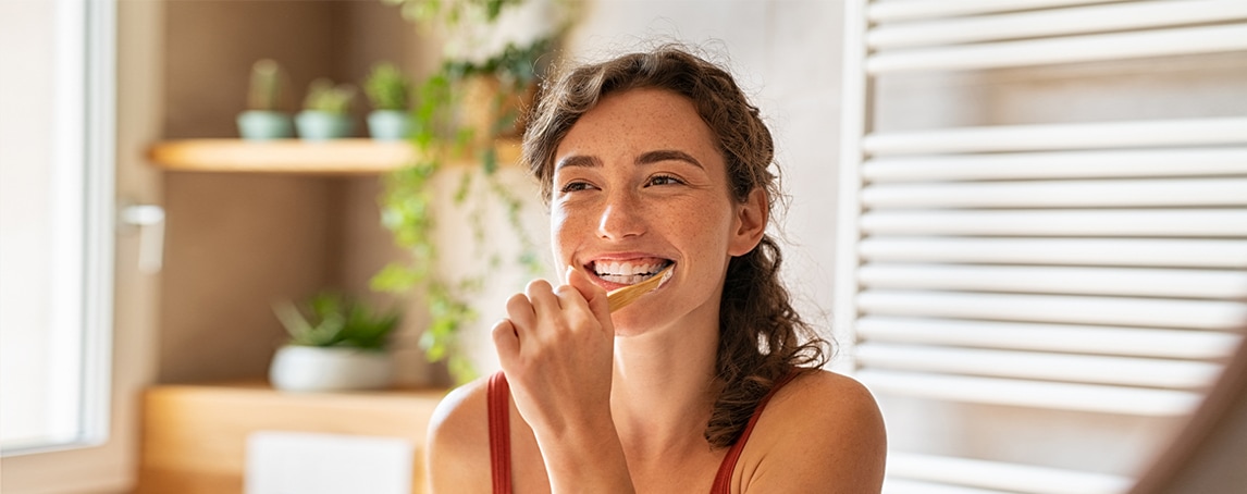 Sabia que é possível ser mais sustentável enquanto lava os dentes?