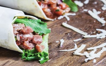 Tacos de tártaro de novilho para uma refeição rápida e saudável