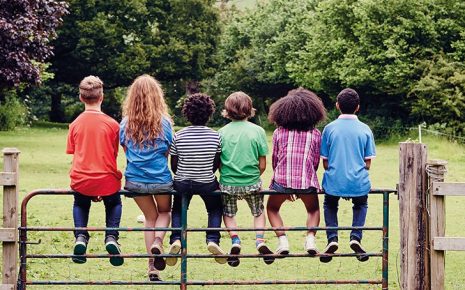 Como educar os filhos para que sejam honestos, generosos e respeitosos