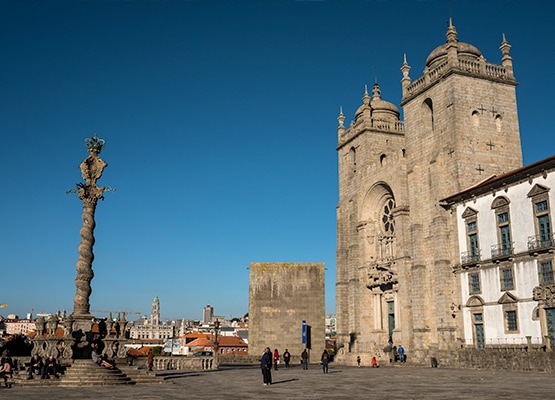 Museus e monumentos