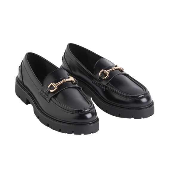 loafers pretos