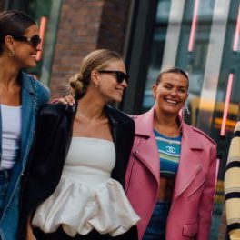 Os melhores looks de street style na Semana de Moda de Copenhaga