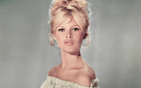 Ícones de estilo: Brigitte Bardot, a primeira it girl francesa