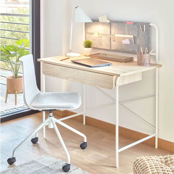 Kave Home secretárias pequenas